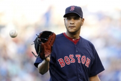 Red Sox fall to Yankees 6-2 as AL East lead tightens