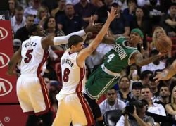 PREGAME v Miami Heat | 2017 Boston Celtics Regular Season Game #33 | Guest: Surya Fernandez