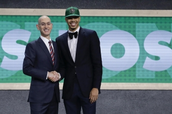 NBA Draft 2017: Boston Celtics Select Jayson Tatum Third Overall