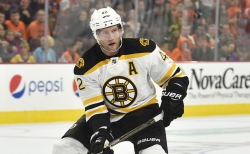 David Backes scored against his former team in Boston&#039;s 4-2 loss on Tuesday to the St. Louis Blues